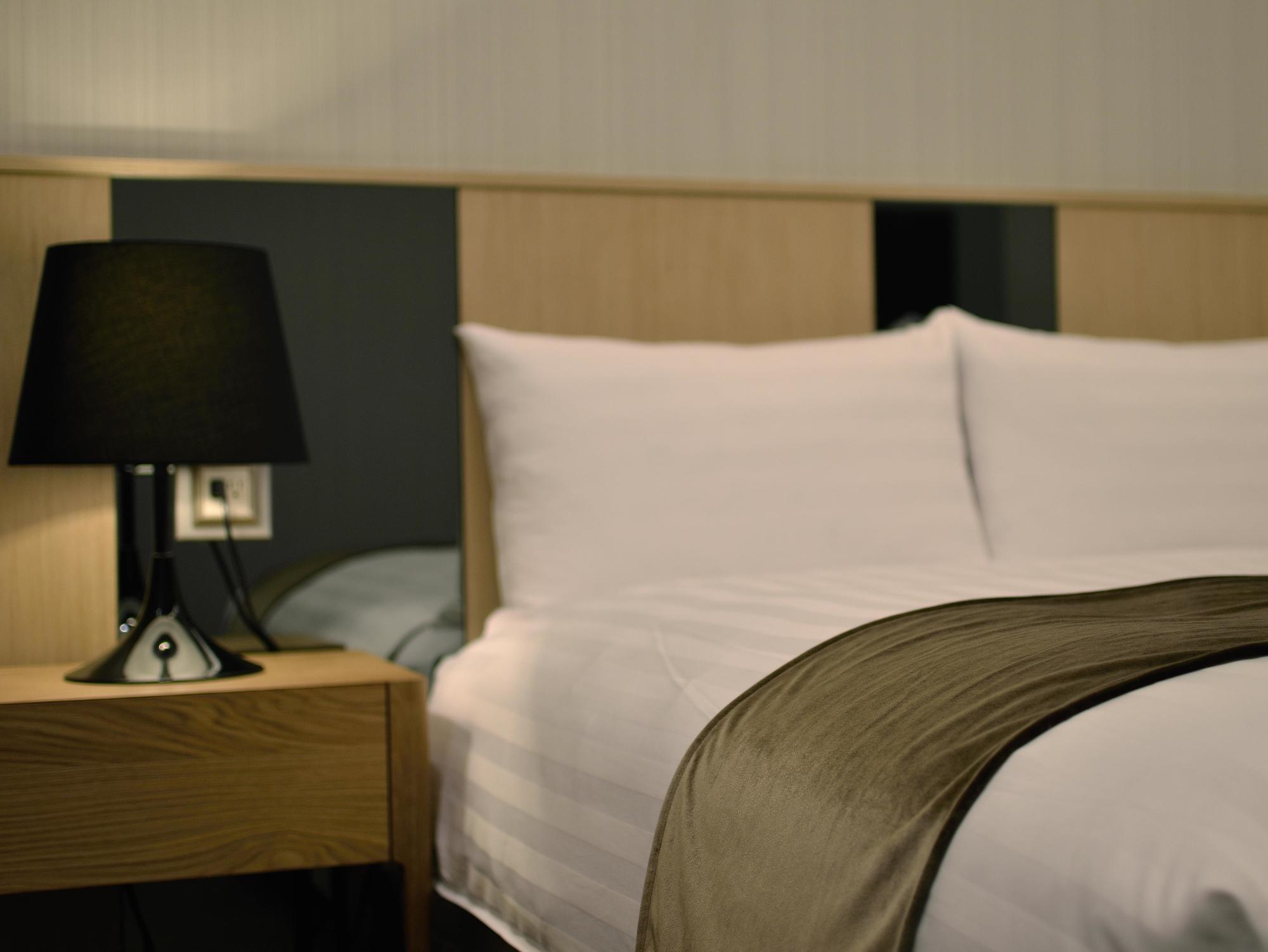 Airline Inn Green Park Way Тайчжун Екстер'єр фото