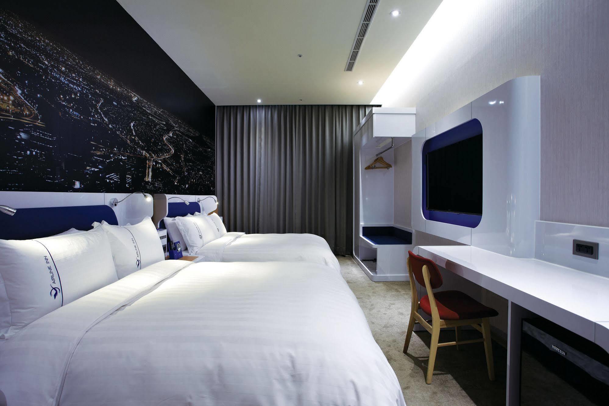 Airline Inn Green Park Way Тайчжун Екстер'єр фото
